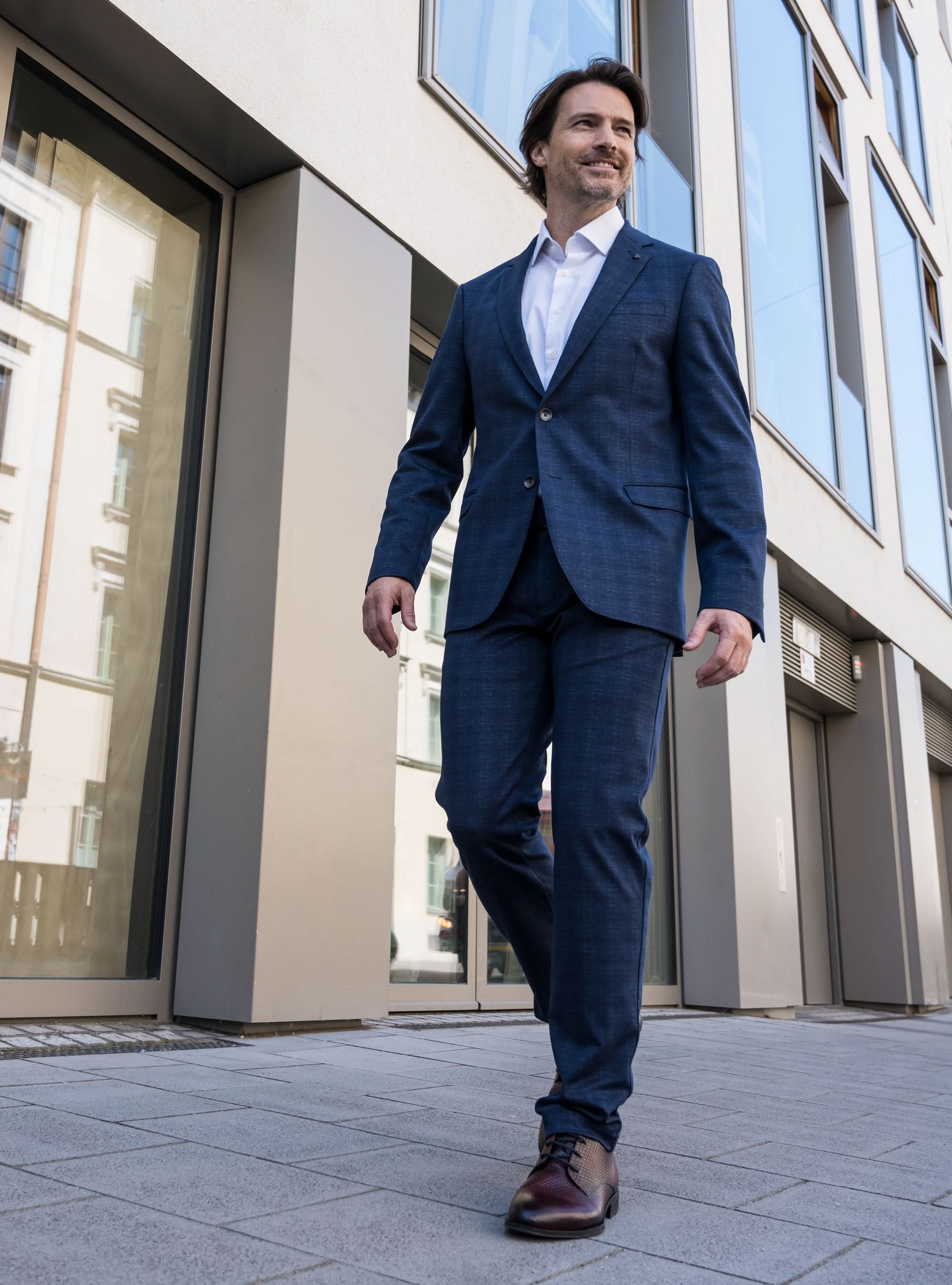 Business Schnürer dunkelrot - Image 2