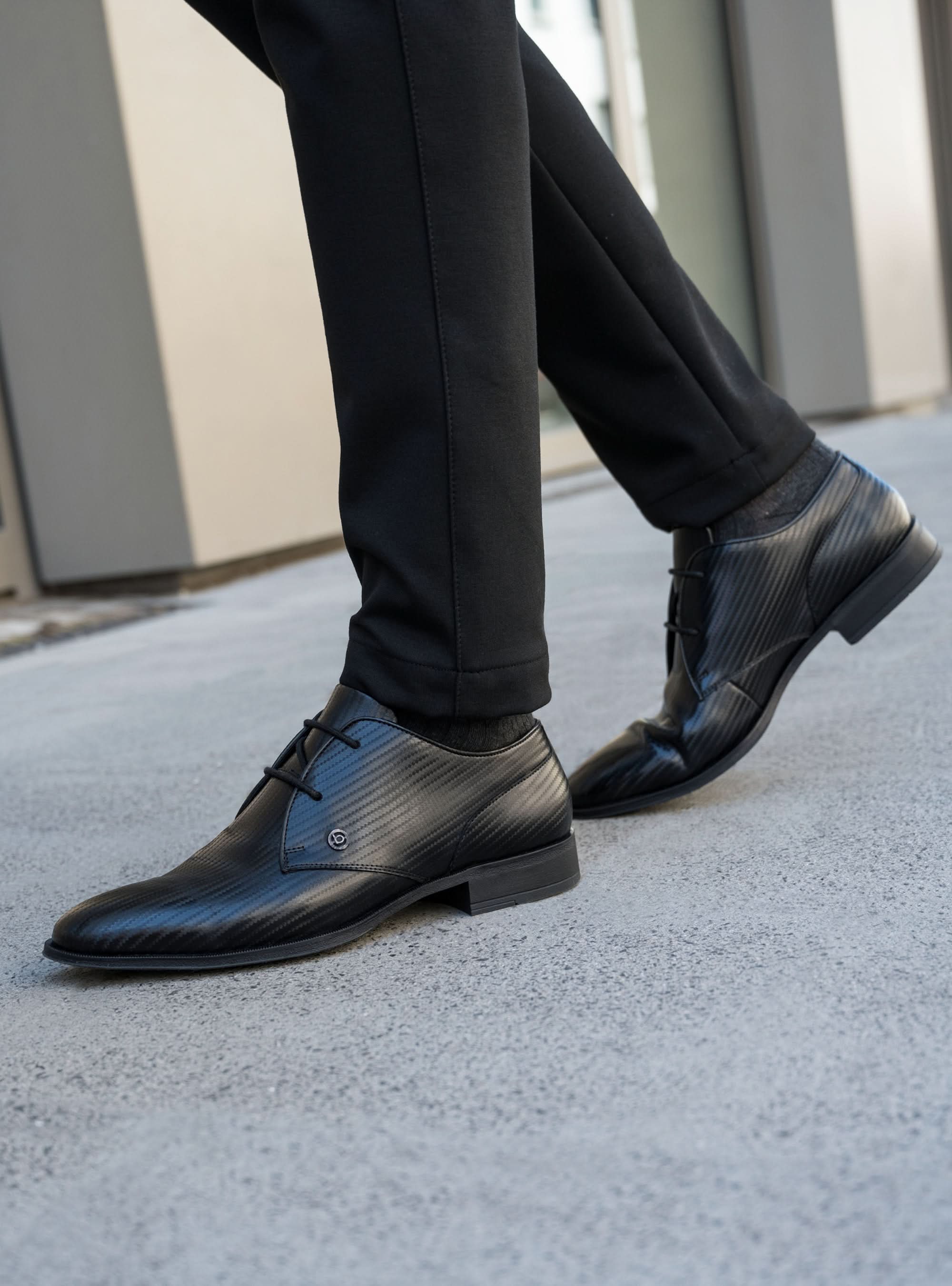 Business Schnürer schwarz - Image 3