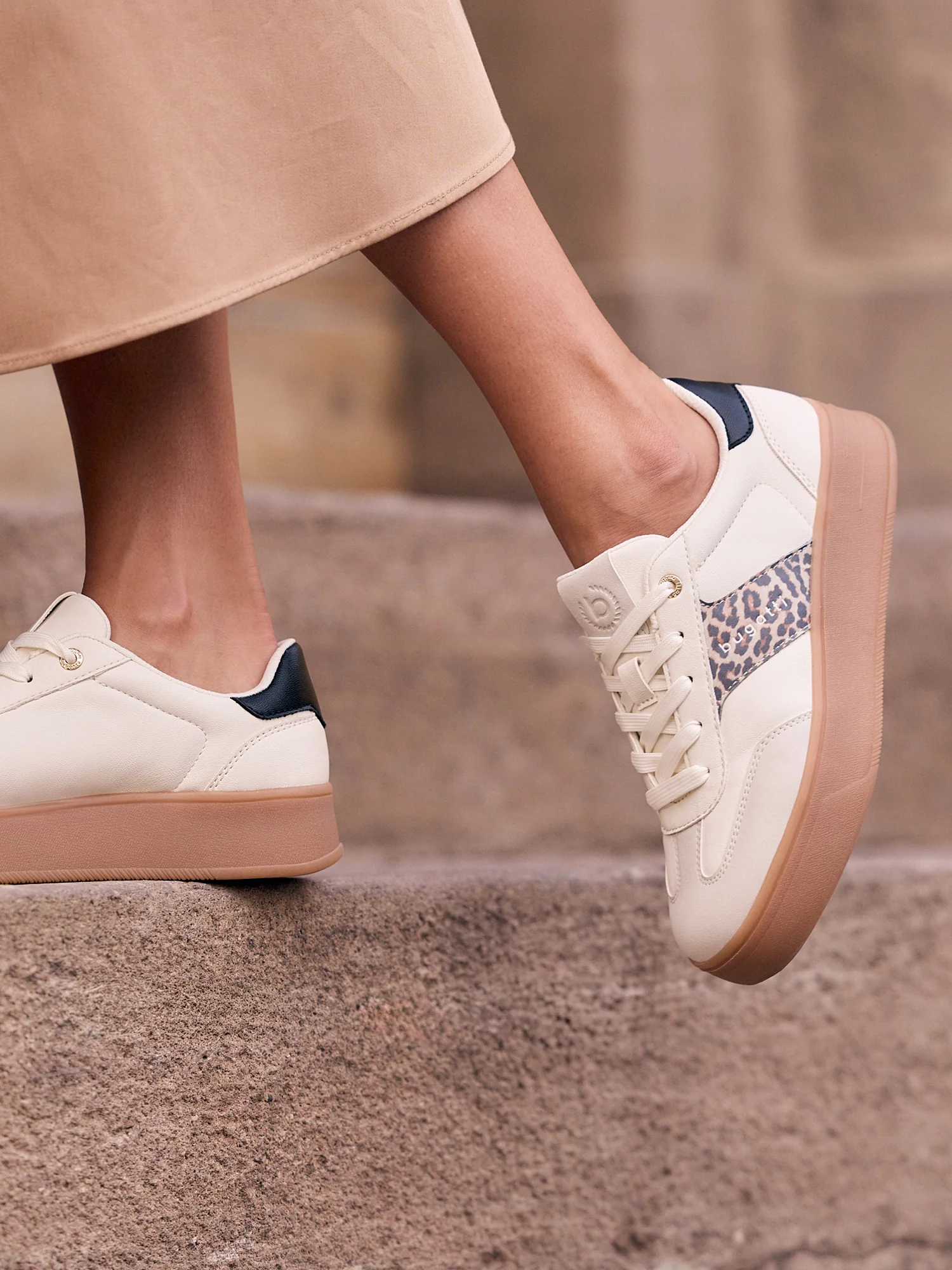 Sneaker beige - Image 6