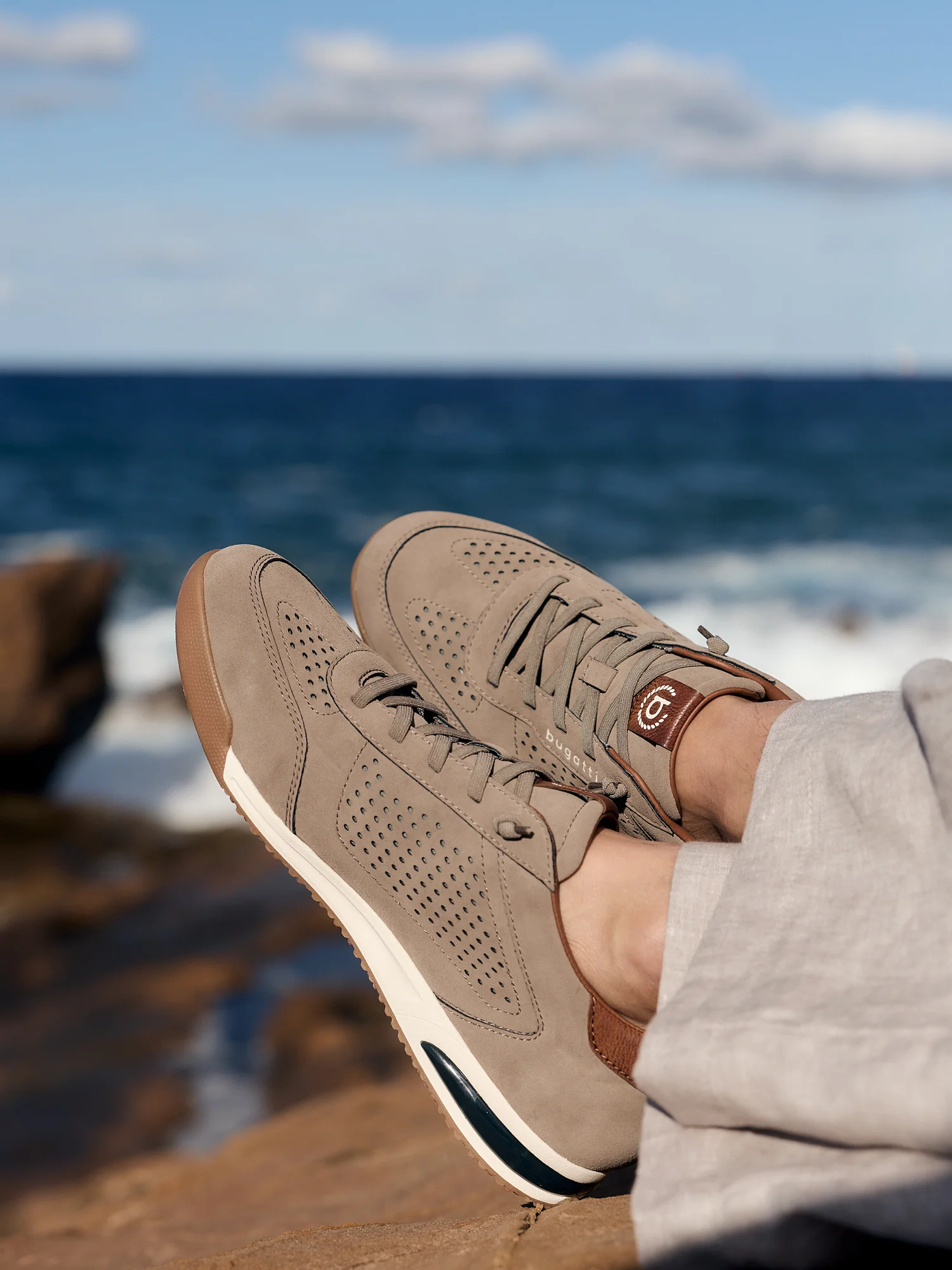 Sneaker taupe - Image 6